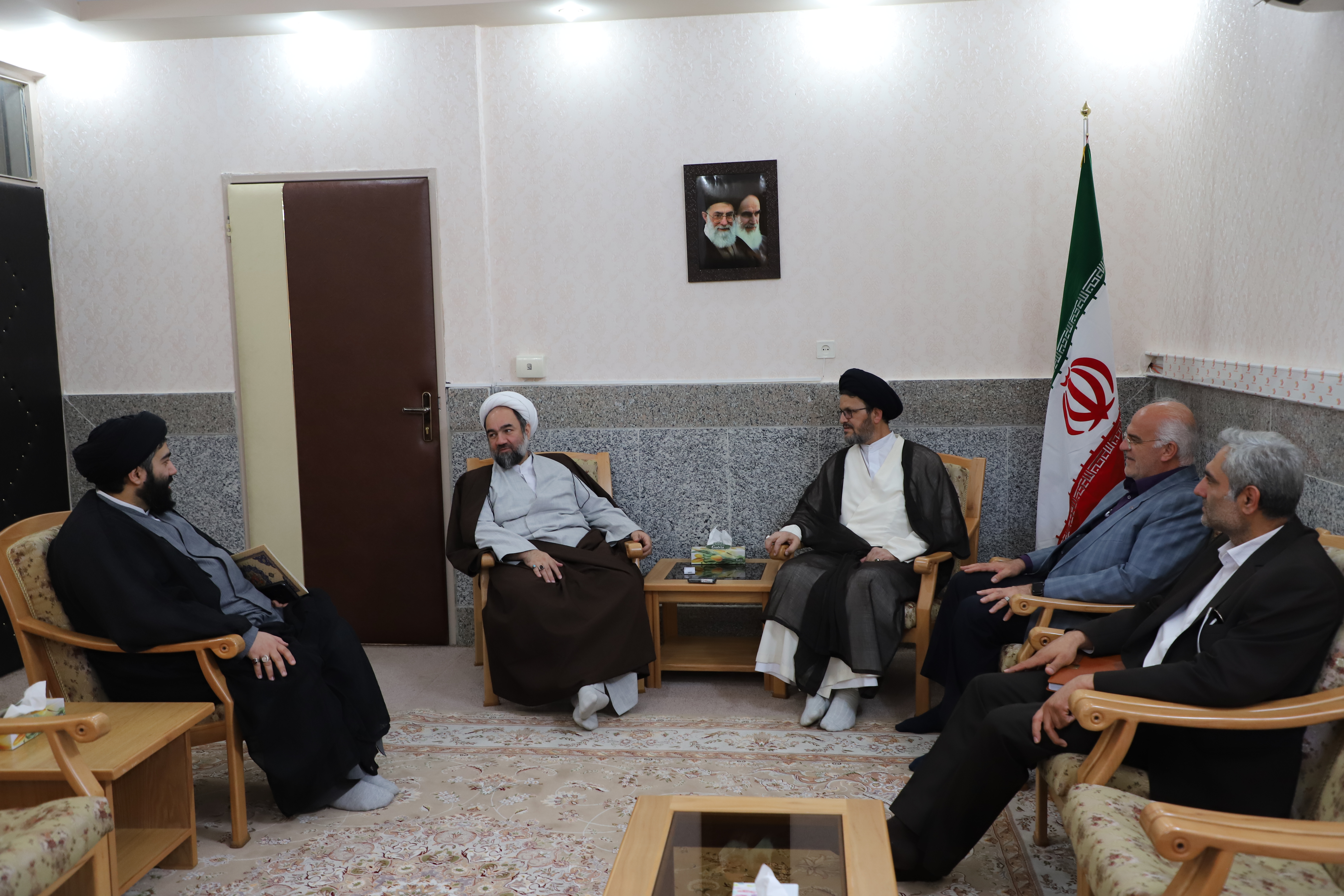 نماینده ولی فقیه در سیستان‌وبلوچستان:
آبادانی هرچه بیشتر روستاهای مرزی مایه افتخار نظام و کشور خواهد بود