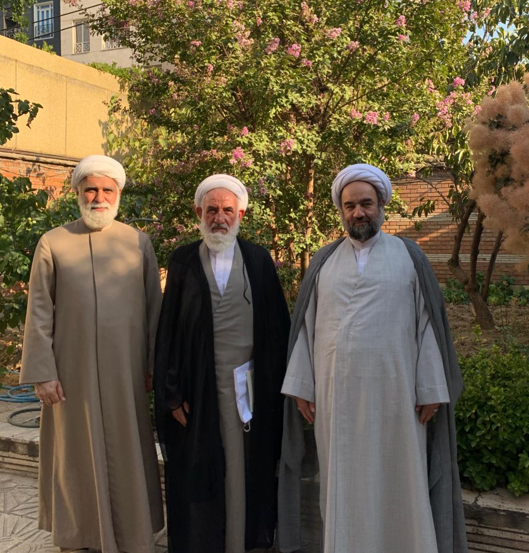 نماینده ولی فقیه در سیستان‌وبلوچستان طی پیامی انتصاب آیت‌الله سلیمانی به نمایندگی ولی فقیه و امامت جمعه کاشان را تبریک گفت
