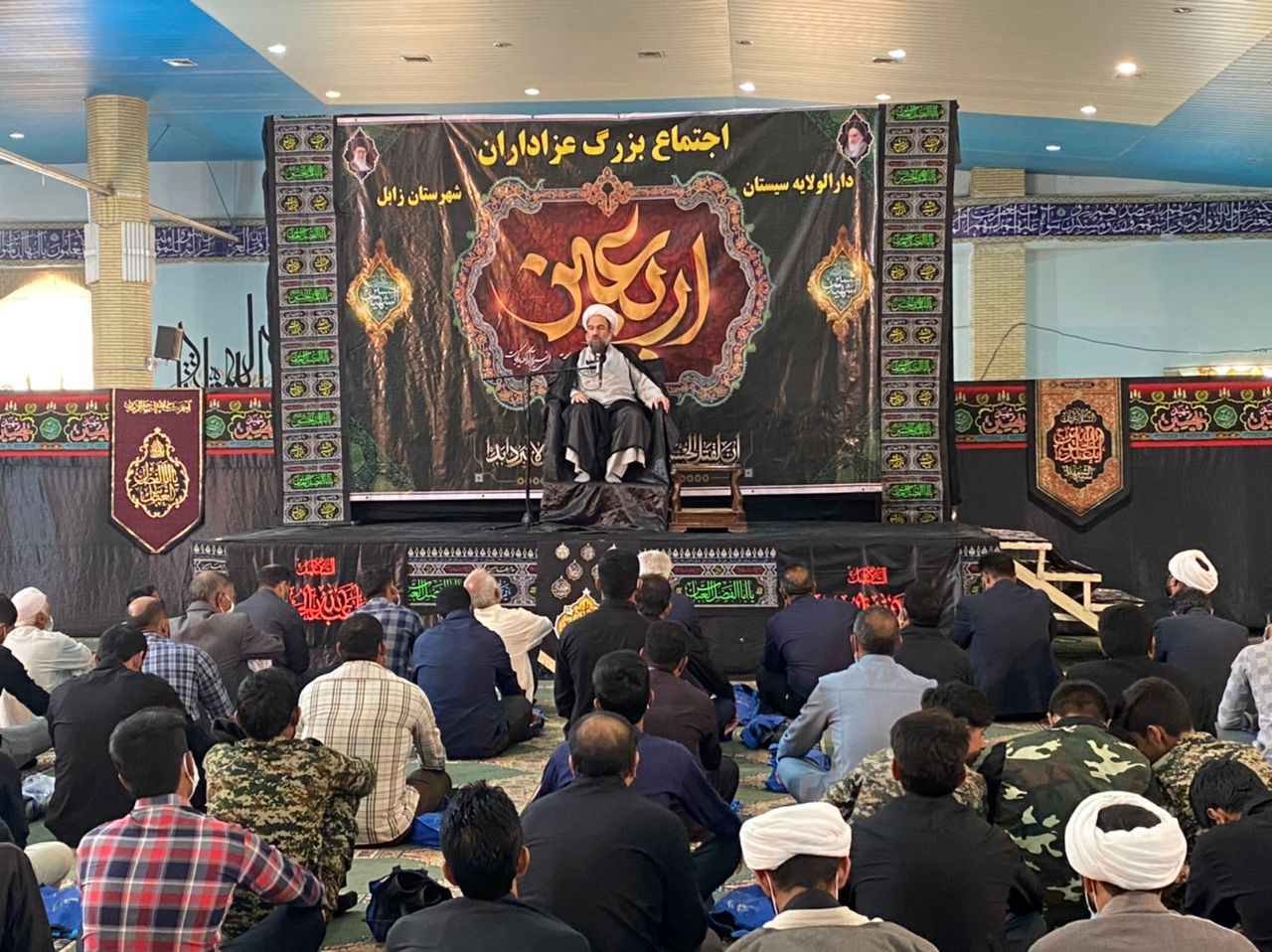 حضور آیت‌الله محامی در اجتماع عزاداران دارالولایه سیستان در اربعین حسینی