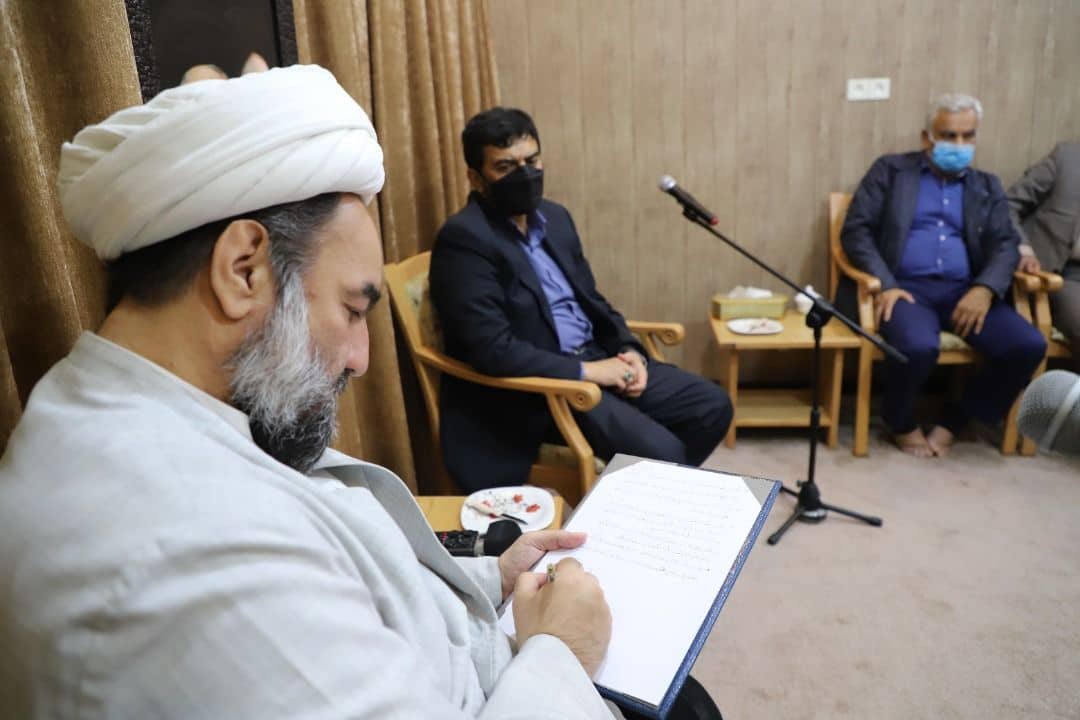 انعقاد توافقنامه همکاری با سازمان هواپیمایی ماهان در حضور نماینده ولی‌فقیه در سیستان‌وبلوچستان 