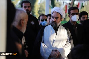حضور نماینده ولی فقیه در سیستان و بلوچستان در گلزار شهدای زاهدان به مناسبت سالروز شهادت حضرت علی(ع)