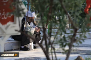 حضور نماینده ولی فقیه در سیستان و بلوچستان در گلزار شهدای زاهدان به مناسبت سالروز شهادت حضرت علی(ع)