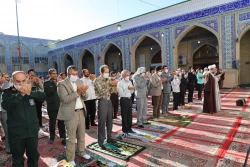 اقامه نماز عید سعید فطر به امامت آیت‌الله محامی در  مسجد جامع زاهدان