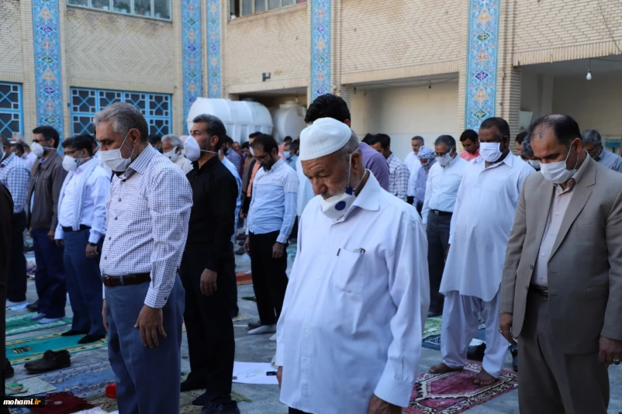 اقامه نماز عید سعید فطر به امامت آیت‌الله محامی در  مسجد جامع زاهدان