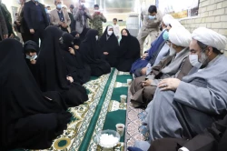 گزارش تصویری حضور آیت‌الله محامی نماینده ولی فقیه در سیستان‌و‌بلوچستان در شهرستان نیمروز، و برنامه‌هایی از جمله استقبال مردم نیمروز، اقامه نماز مغرب و عشا در مصلای امام خامنه‌ای شهرستان، حضور در فرمانداری و نشست با مسئولان شهرستان، سخنرانی در جمع مردم و ح