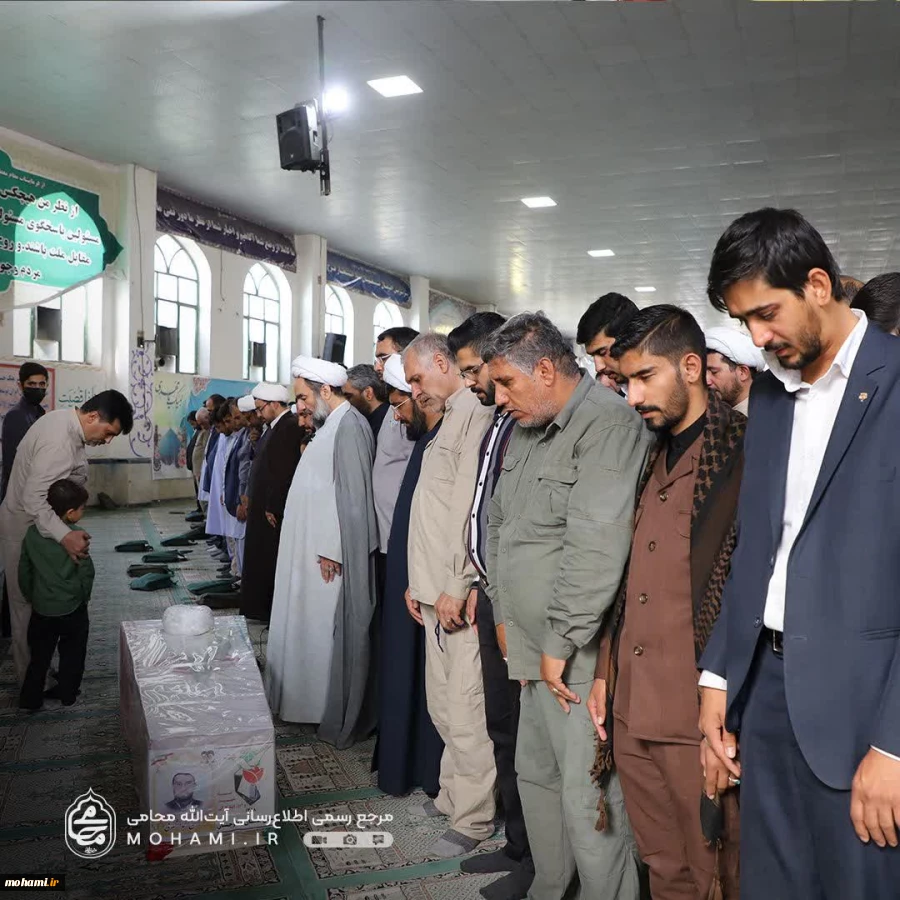 گزارش تصویری تشیع و اقامه نماز بر پیکر مطهر شهید حجت‌الاسلام‌والمسلمین سجاد شهرکی امام جماعت مسجد مولای متقیان زاهدان  9