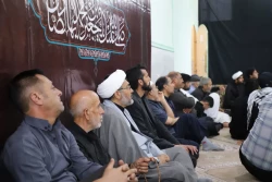 گزارش تصویری حضور آیت‌الله مصطفی محامی نماینده ولی‌فقیه در سیستان و بلوچستان در مراسم عزاداری سالروز شهادت امام جعفر صادق(ع) در محل حوزه علمیه امام جعفر صادق(ع) زاهدان 4