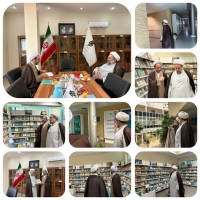 همزمان با سفر به شهرستان قم صورت گرفت:
بازدید نماینده ولی‌فقیه در سیستان و بلوچستان از پژوهشگاه حوزه و دانشگاه