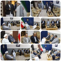 نماینده ولی‌فقیه در سیستان و بلوچستان در دیدار عیدانه با استاندار تأکید کرد: بخشی از ظرفیت‌های استان به‌دلیل موانع خودساخته و خودتحریمی‌ها مغفول مانده است/ دست‌هایی در کار است تا استان را عقب نگه دارند و خود بهره‌مند شوند/ باید قالب‌ها و ساختارهای محدودکننده را شکست و با ریسک‌پذیری از ظرفیت‌ها استفاده کرد/ لزوم پیگیری اصلاح قوانین نامتناسب با شرایط استان/