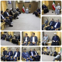نماینده ولی‌فقیه در سیستان و بلوچستان در دیدار اعضای شورای قضایی استان تبیین کرد:
عدالت، شعار محوری دستگاه قضا و آرمان بلند انقلاب اسلامی است/
لزوم اطمینان مردم به اجرای عدالت در دستگاه قضایی/
سیره علوی، الگوی بی‌بدیل عدالت در نظام اسلامی/
هشدار نسبت به جنگ ترکیبی دشمن و نقش محوری رهبر انقلاب در خنثی‌سازی توطئه‌ها/
بصیرت رهبر انقلاب، نقشه‌های دشمن را خنثی کرد/