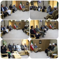 نماینده ولی‌فقیه در سیستان و بلوچستان، در نشست مجمع دبیران قرارگاه فرهنگی استان تبیین کرد: 

تشکیل قرارگاه فرهنگی بر اساس تأکید رهبر معظم انقلاب، برای ایجاد فرماندهی واحد و هم‌افزایی میان دستگاه‌هاست/

انسجام میان قرارگاه فرهنگی، استانداری، سازمان برن