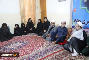 گزارش تصویری
دیدار آیت‌الله محامی با خانواده شهید مصطفی قادری در شهر علی‌اکبر  10